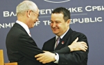 Srdačno: Van  Rompej i Dačić