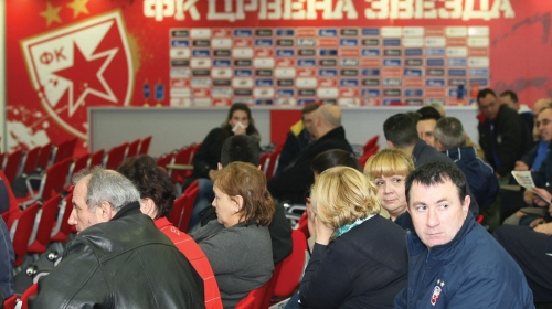 Hoće svoje zarade: Radnici FK Crvena zvezda