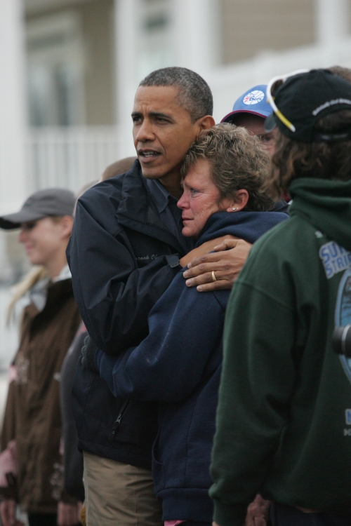 Teši žrtve uragana - Barak Obama