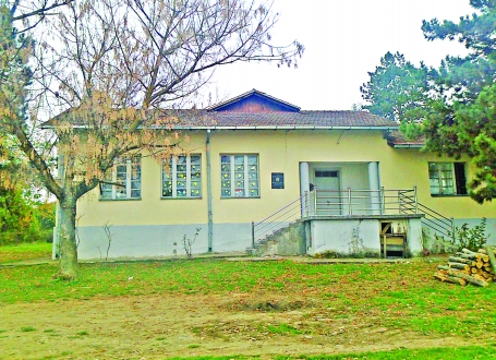 Škola u Aleksandrovcu