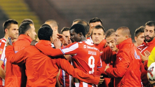 Legla plata,  da li će i da  legne i Partizan  pred njima:  Fudbaleri Crvene zvezde
