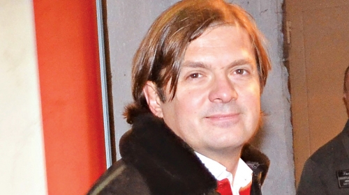 Ostao kod kuće: Milan  Popović