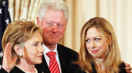 Hilari, Bil i Čelsi