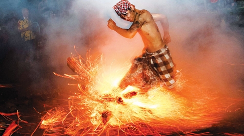 Na Baliju se Nova godina dočekuje u martu takozvanim ratom sa vatrom