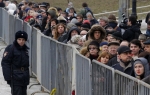 Ljudi odaju poslednju poštu Borisu Njemcovu