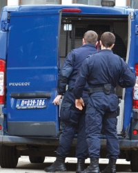 Švercovanu robu prijavljivali  kao voće, pločice i nameštaj