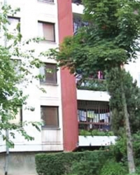 Zgrada sa koje  je skočio Boban P.