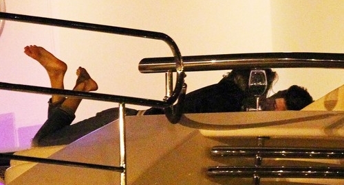 Džastin Biber u strasnom zagrljaju Foto: Profimedia | Foto: 