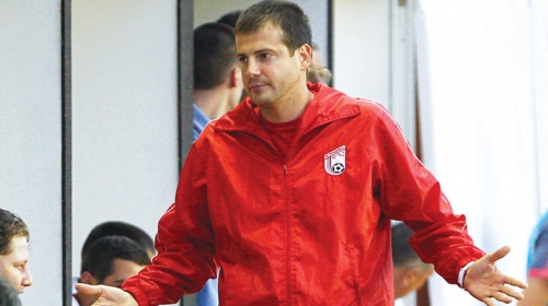 Stefan je prihvatio  poziv zeta Nenada  Lalatovića, trenera  kluba sa Dušanovca