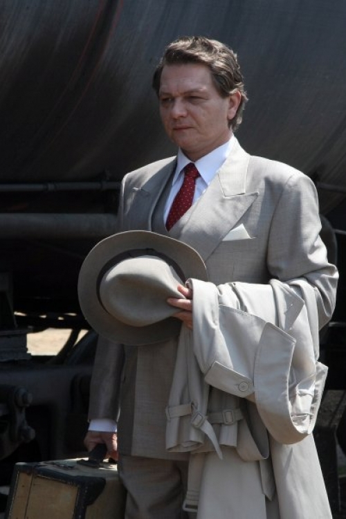 Dragan Bjelogrlić kao Josip Broz Tito u seriji