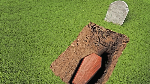 „Ideja“ potekla  sa Balkana: Grob  nasred igrališta