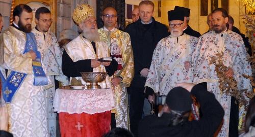 Patrijarh Irinej u crkvi Aleksandra Nevskog