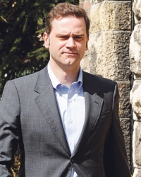 Borislav  Stefanović