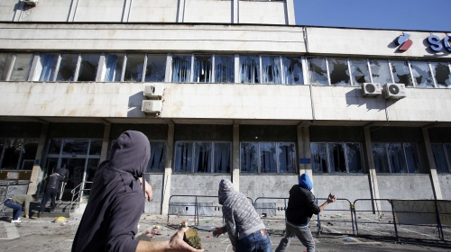 Nemiri u Sarajevu, Tuzli i Baihaću / Foto: AP, Beta, Reuters