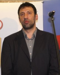 Vlade Divac