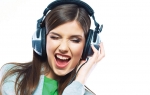 Slušanje muzike izaziva lučenje dopamina, koji snižava krvni  pritisak i usporava srčani rad