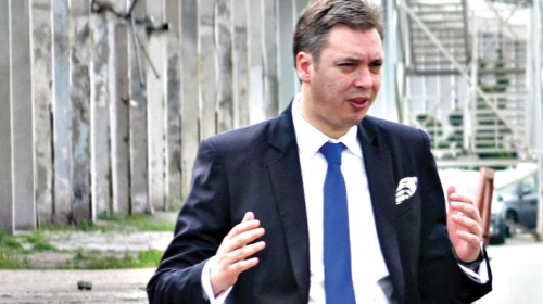 Priznao da je pogrešio što  je pomagao Zvezdi i  Partizanu: Aleksandar Vučić