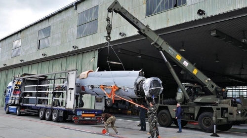 Ministarstvo odbrane Republike Hrvatske  odbija da preuzme  vraćene avione - radari  ne rade, gorivo curi...