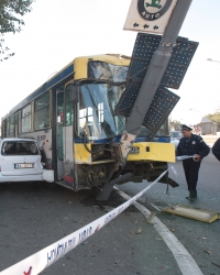 Autobuska nesreća