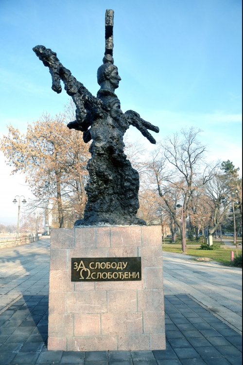 spomenik Konstantinu Velikom