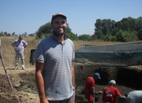 Arheolog Ben Roberts u Pločniku