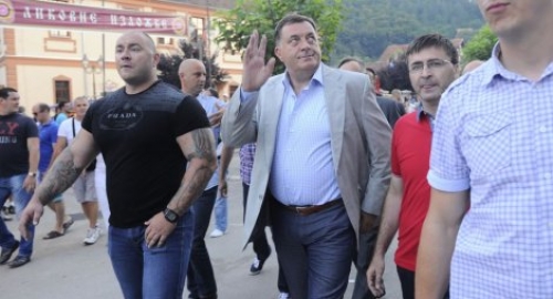 Milorad Dodik stigao u Guču sa snagatorom