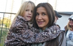Promoviše bezbednost: Snežana sa ćerkom Laurom
