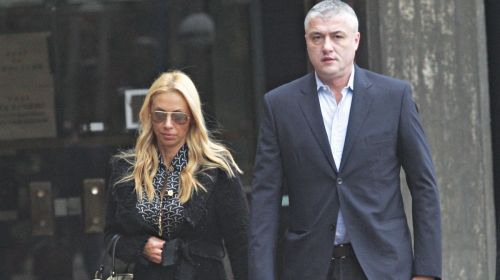 Danilović sa  suprugom dolazi  u sud