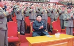 Stajaće ovacije za diktatora  koji je nestao bez traga:  Kim Džong Un