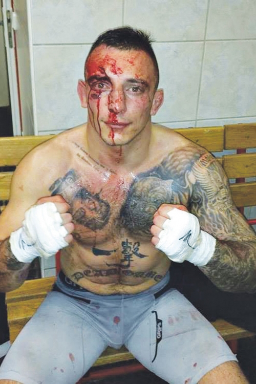 Besan: Dušan  Džakić, MMA borac