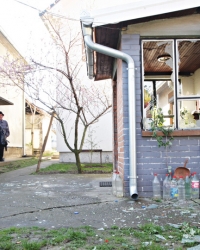 Eksplozija razbila stakla na kući