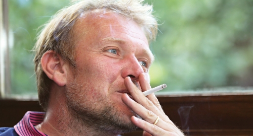 Čak se i bivši fudbaler Robert Prosinečki okrenuo nikotinu | Foto: Marko Metlaš