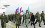 Iskrcavanje: Ruski padobranci na beogradskom aerodromu