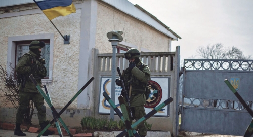 Proruske snage  blokiraju ukrajinske  baze na Krimu