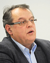 Opet pecnuo  najvećeg  rivala: Čović