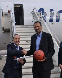 Vlade Divac dobio "svoj" avion