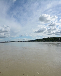 Dunav se izlio kod Bezdana i ugrožava naselje