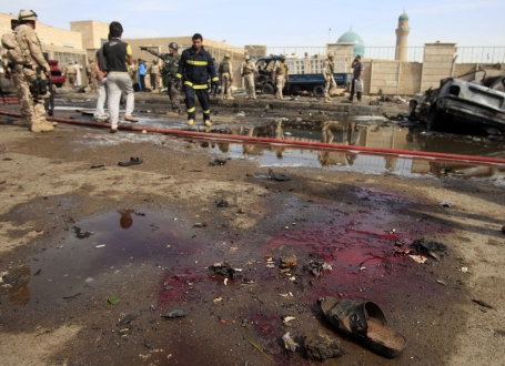 Poprište smrti: Eksplozija  auto-bombe u Bagdadu