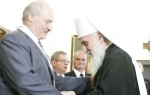 Patrijarh Irinej uručio je juče Lukašenku orden SPC