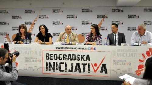 Nije šija,  nego vrat:  „Beogradska  inicijativa“