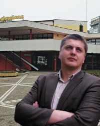 Nenad Milenković (41) osumnjičen  da je oštetio opštinu prilikom izdavanja  poslovnog prostora bioskopa „Fontana“