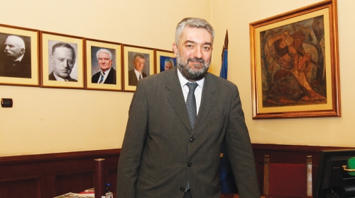 Đilas je  uklonio sve  neistomišljenike iz stranke: Dušan  Petrović