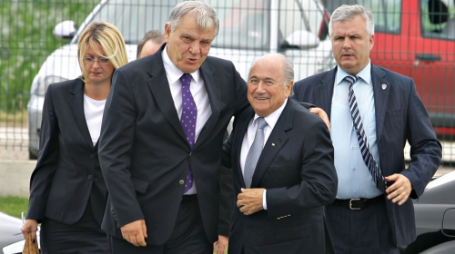 Prijatelji, saradnici,  ma pravi drugari:  Tomislav Karadžić i  Sep Blater