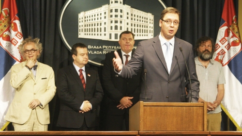 Ponosni smo na svoju  istoriju: Vučić i  Dodik ugovorili detalje