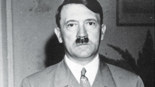 Najveći  monstrum  u istoriji  čovečanstva:  Adolf Hitler