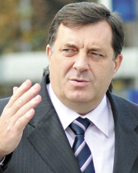 Meni džaba prete:  Milorad Dodik