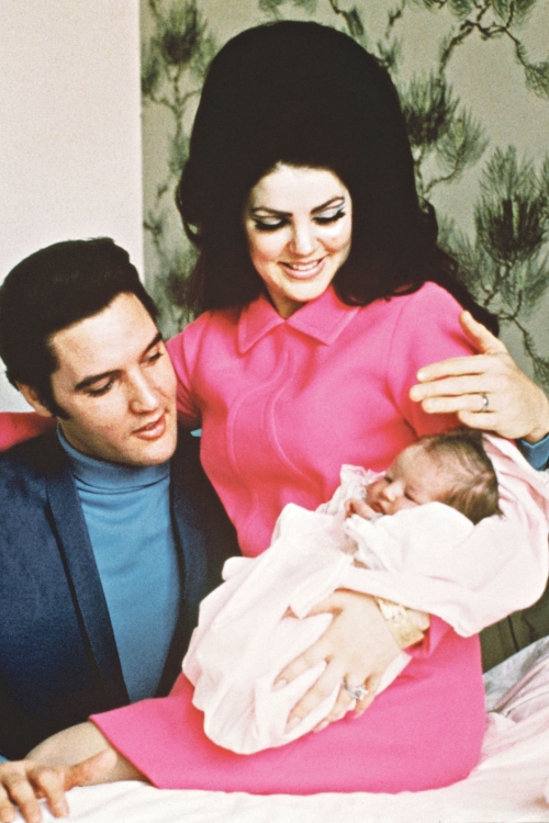 Elvis i Prisila sa  malom Lisom
