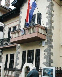 naslovna
