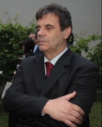 Vojislav Koštunica