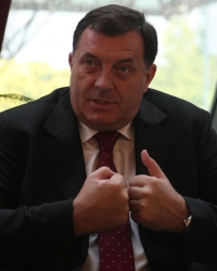 Srbi više vole RS od BiH! - Milorad Dodik